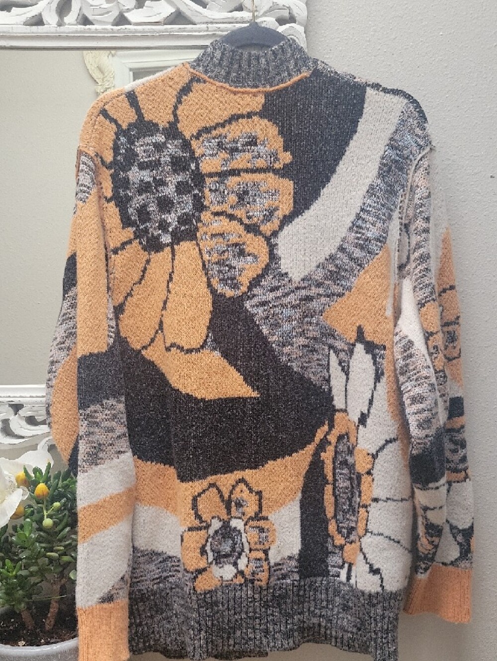Free People Cardigan Sweater Peach Black Color Combo - Picture 3 of 4